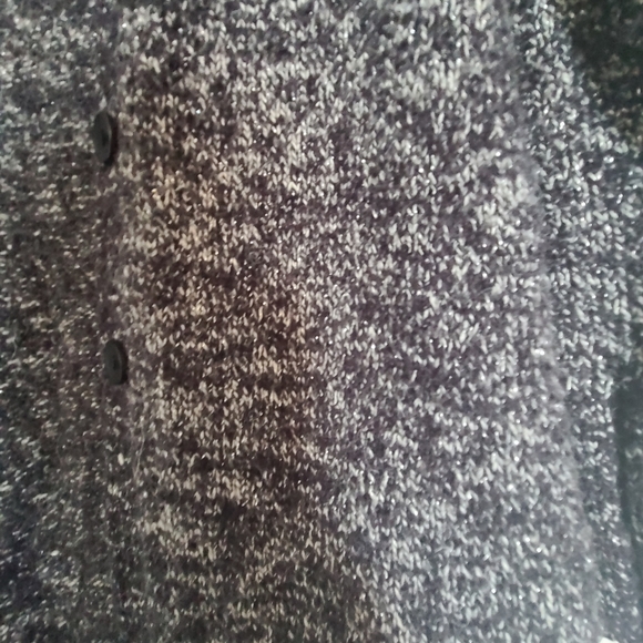 Beautiful Maxi Sweater Cardigan - Picture 2 of 3